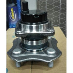 ດຸມລູກປືນລໍ້ຫລັງ TOYOTA ALTIS ປີ 2008 - 2014  (ລຸ້ນມີ ABS) ຍີ່ຫໍ້ KOYO