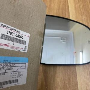 ເນື້ອກະຈົກ (ແກ້ວ) ແວ່ນແຍງຂ້າງ  NEW TOYOTA REVO / FORTUNER ມີເຊັນເຊີ BLIND SPOT